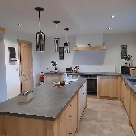 Le Refuge De Julia Holiday home *